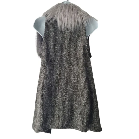 Kut From The Kloth Vest Wool Blend Faux Fur Sz Medium Warm Whimsy Fairycore Goth - Picture 2 of 15